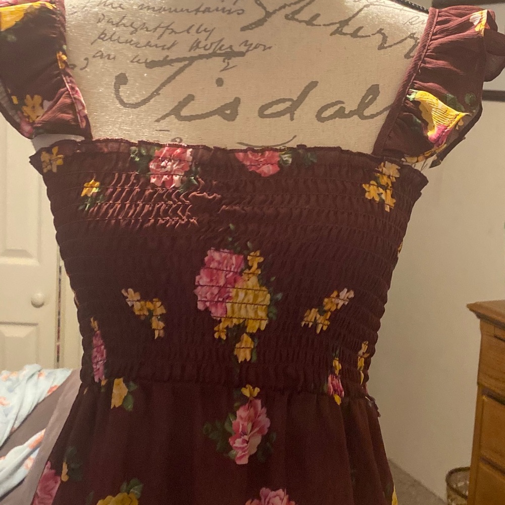 Off the shoulders summers day blouse.